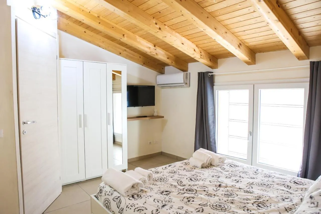 Casa vacanze Beatrix Home Aeroporto di Catania Fontana Rossa
