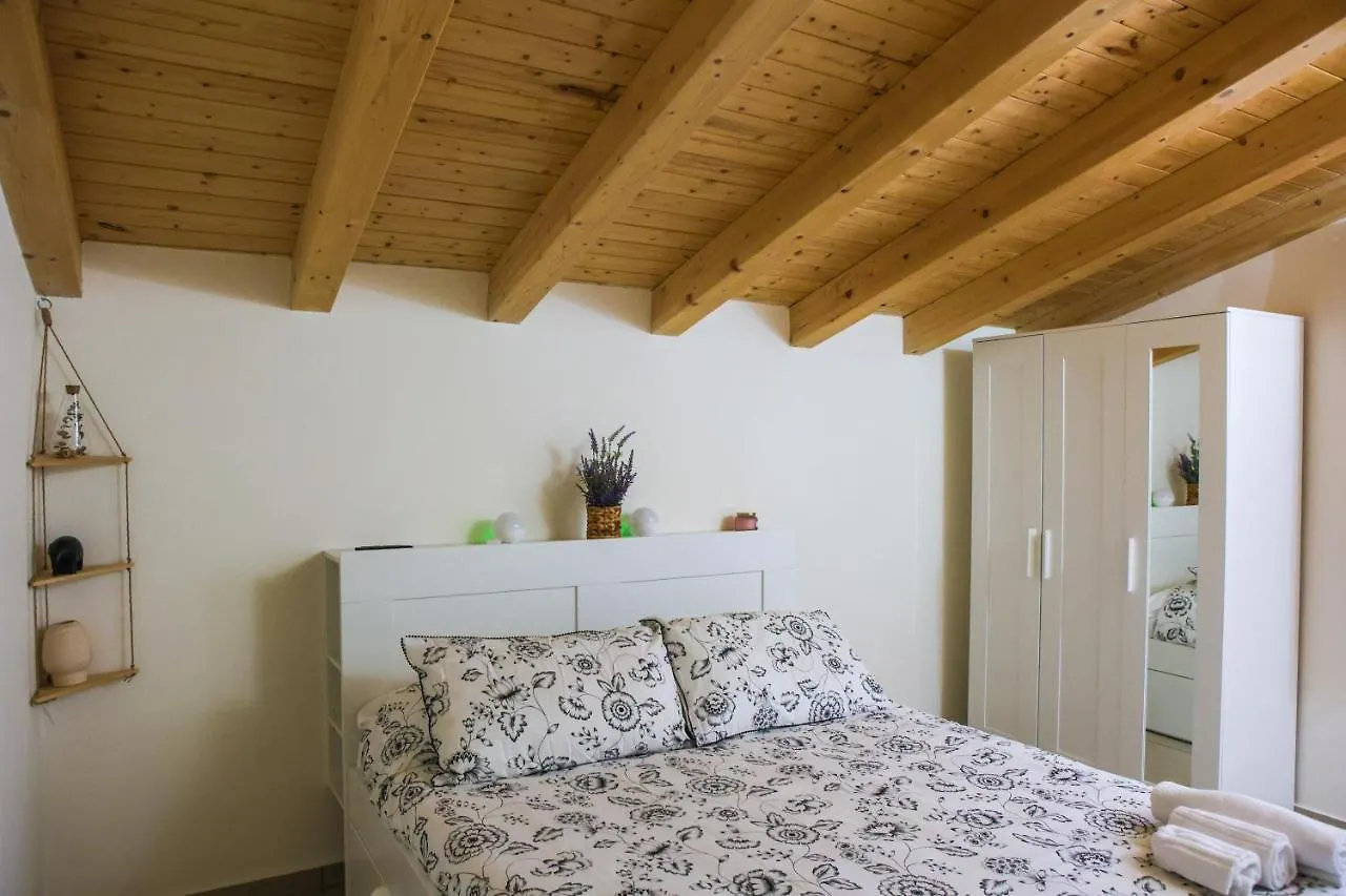 Casa vacanze Beatrix Home Aeroporto di Catania Fontana Rossa